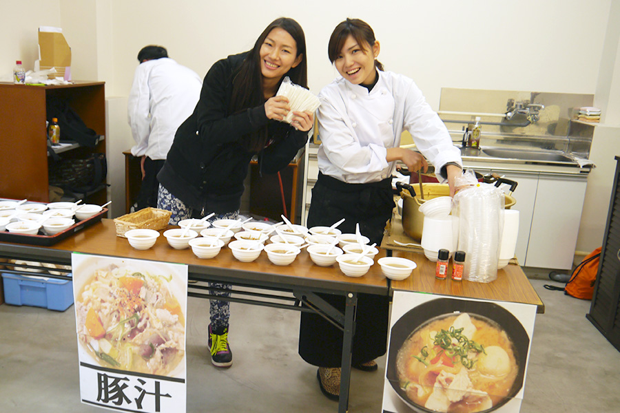 第二スポットは豚汁♪